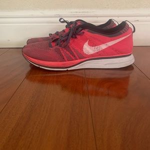 Nike Flyknit Trainers